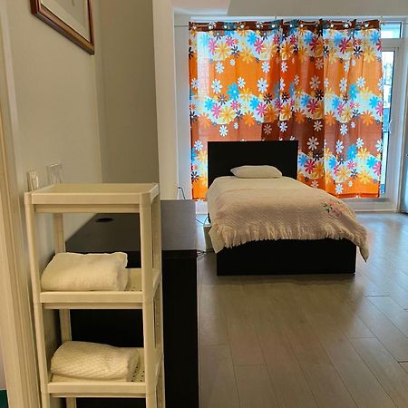 Cozy Holiday Home 토론토 외부 사진